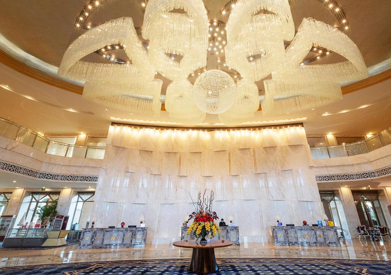 Howard Johnson Riverfront Plaza Fuzhou Fuzhou  Buitenkant foto