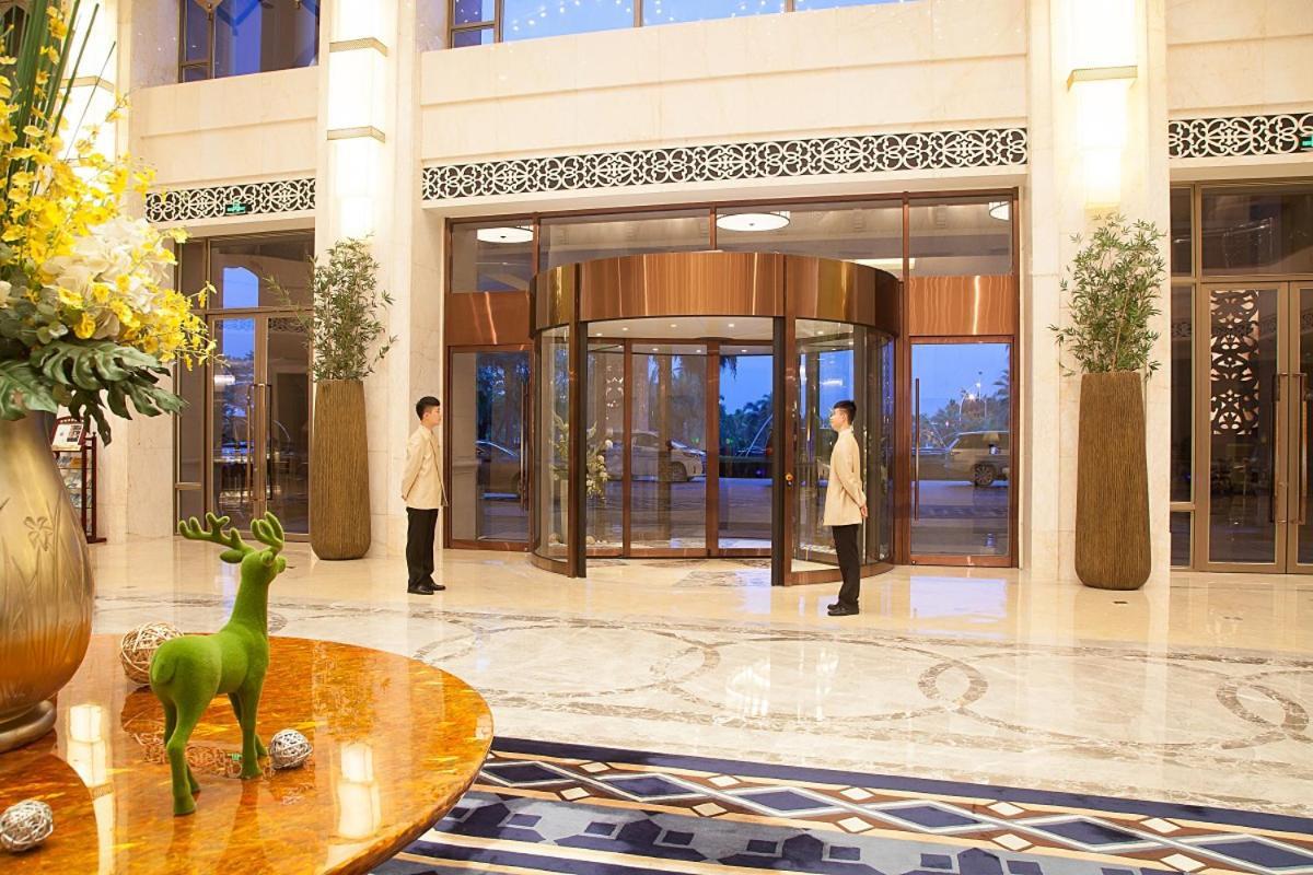 Howard Johnson Riverfront Plaza Fuzhou Fuzhou  Buitenkant foto